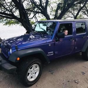 Meet your Posher, Mathias